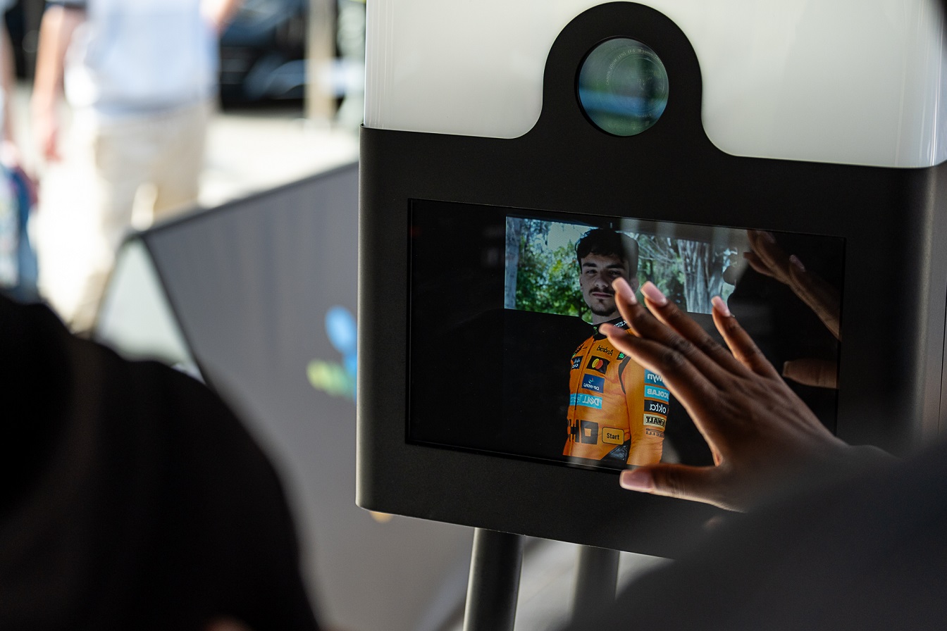 Oman 1–2 BahrainAl-Mushaifri 17' - Marhoon 78' (pen.), Al-Musalami 80' (o.g.)Attendance: 57,674