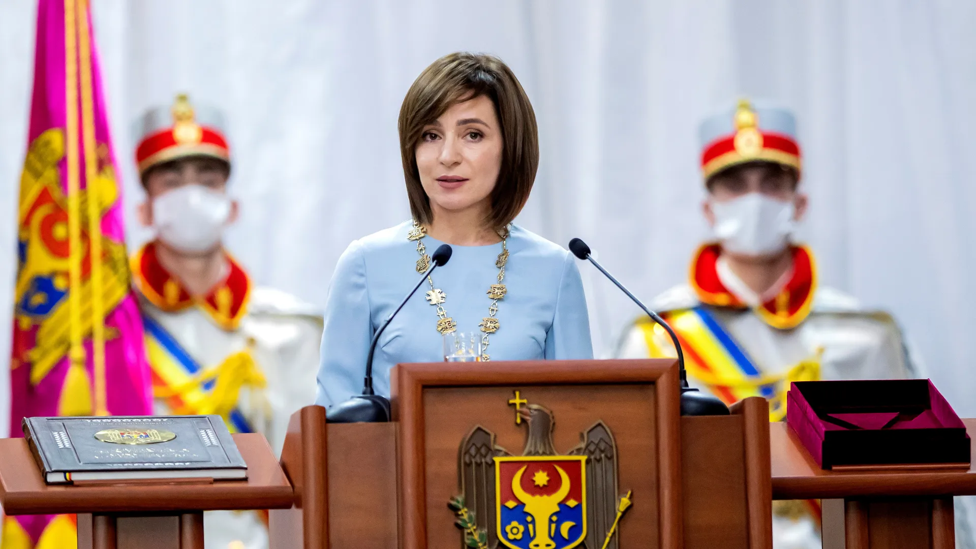 2021-02-11T142802Z_1477034753_RC2EQL9WP9P3_RTRMADP_3_MOLDOVA-POLITICS.webp