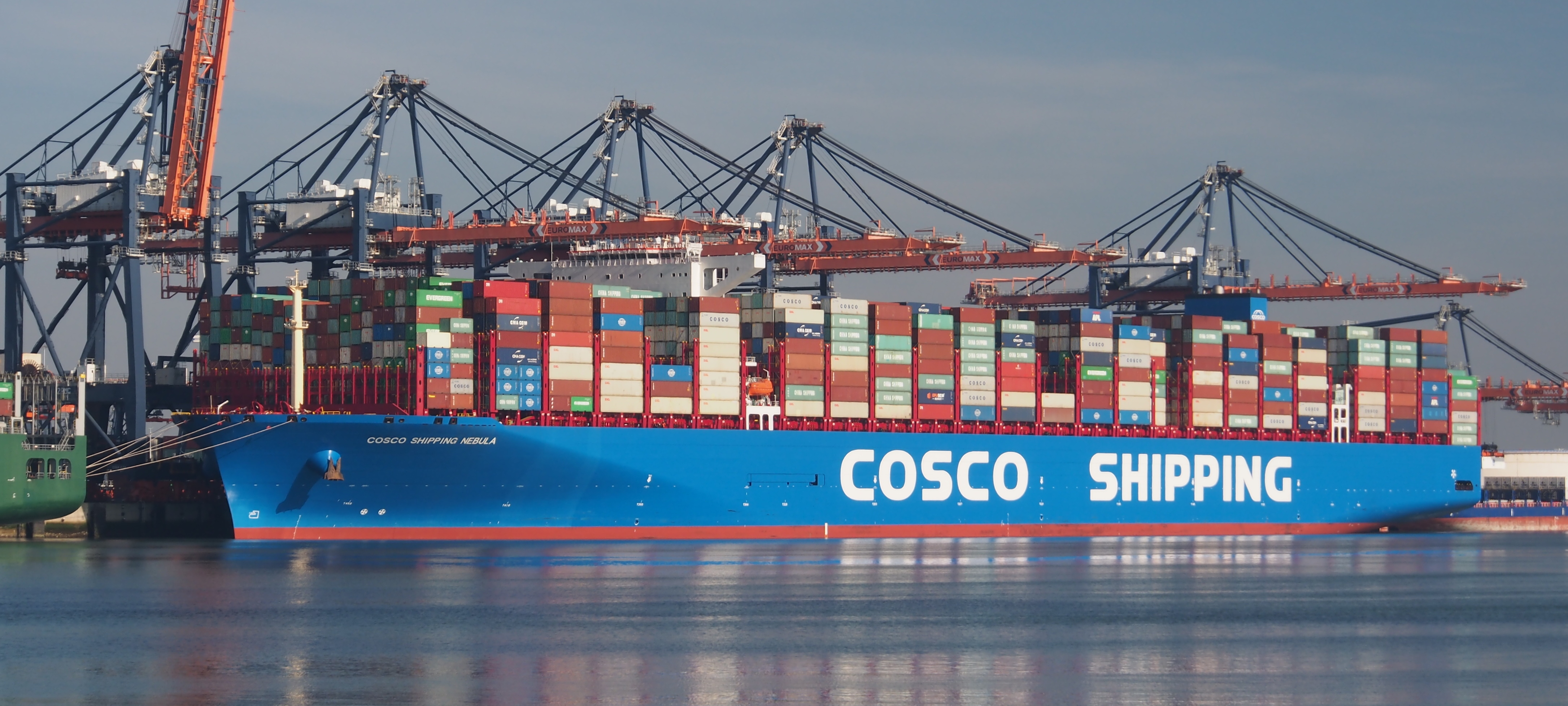 Cosco_Shipping_Nebula_ship_2018_IMO_9795622_pic4_cropped.jpg