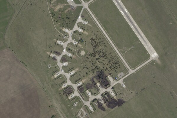 airbase_1.jpg