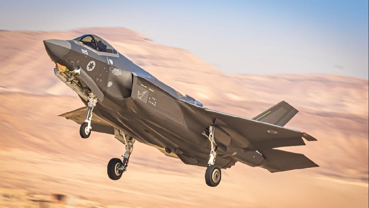 f-35_stealth-aircraft_zef4nn.jpg