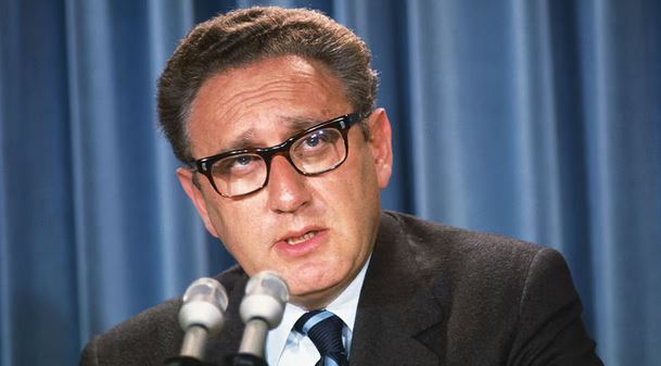 kissinger_2.JPG
