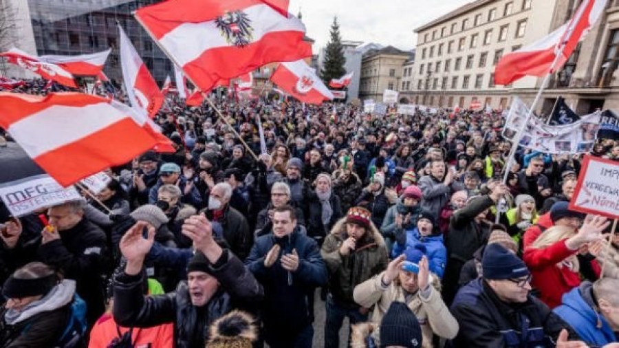 Αυστρία - Ιταλία: Νέα διαμαρτυρία χιλιάδων πολιτών κατά του υποχρεωτικού εμβολιασμού  – Πλειοψηφία όσοι αντιτίθενται στο μέτρο